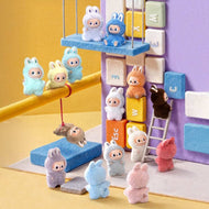 LABUBU 4.0 - PIN FOR LOVE - (A-M)