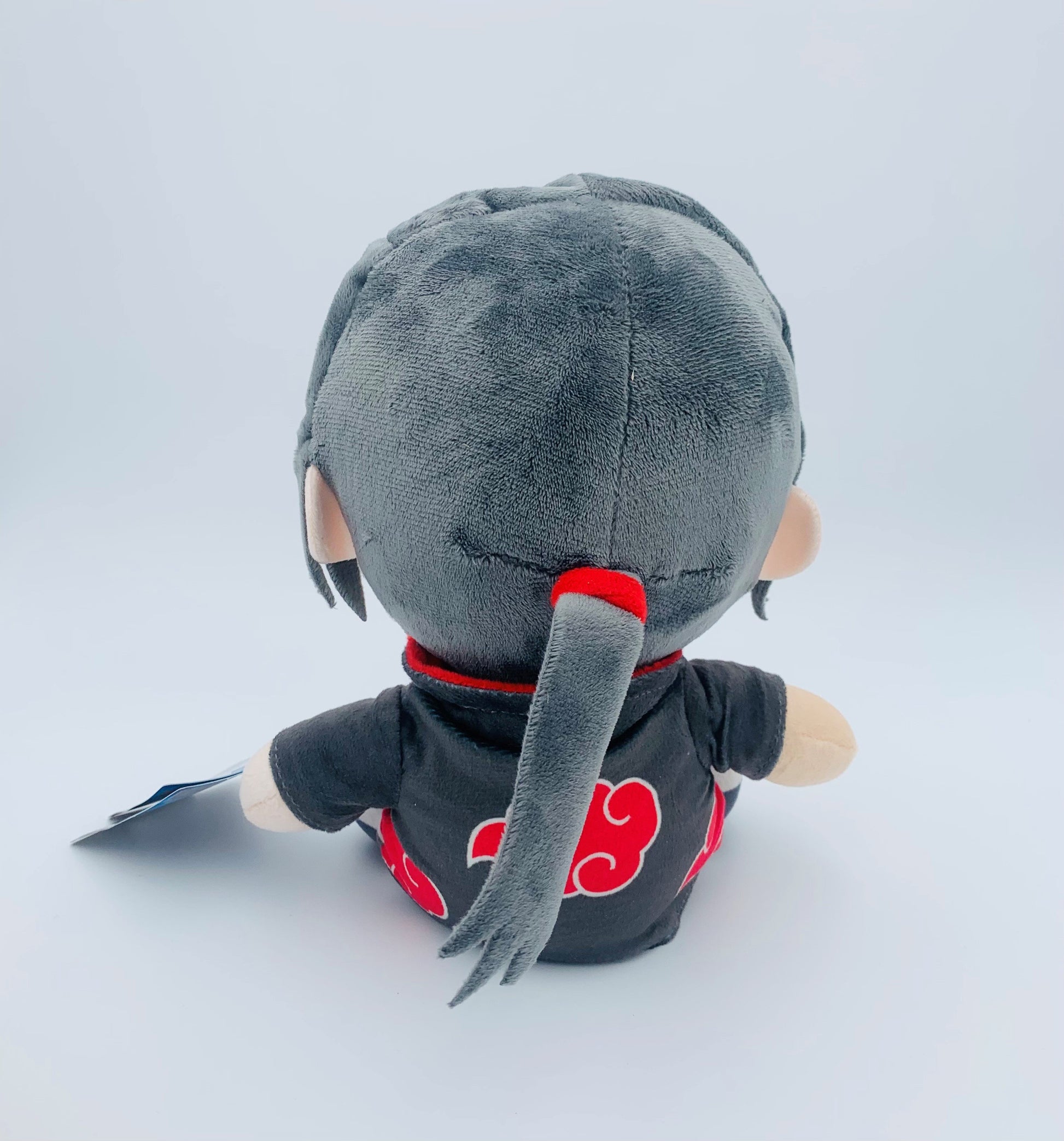 NARUTO - Itachi Sitting - Peluche 25cm