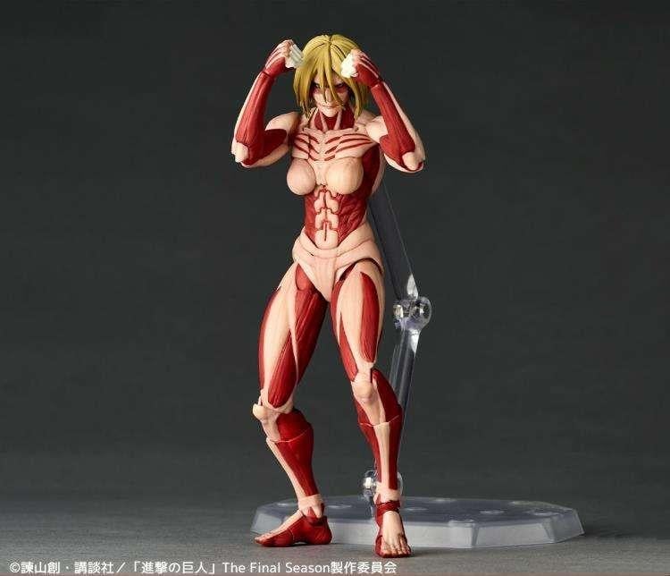 L'ATTAQUE DES TITANS - Titan Féminin - Figurine Revoltech A.Y. 16cm