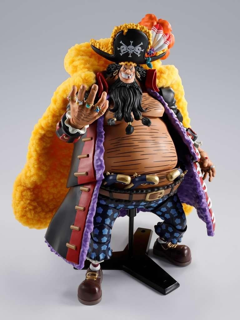 ONE PIECE -Marshall D. Teach "4 Emperors" -Figurine S.H. Figuarts 24cm