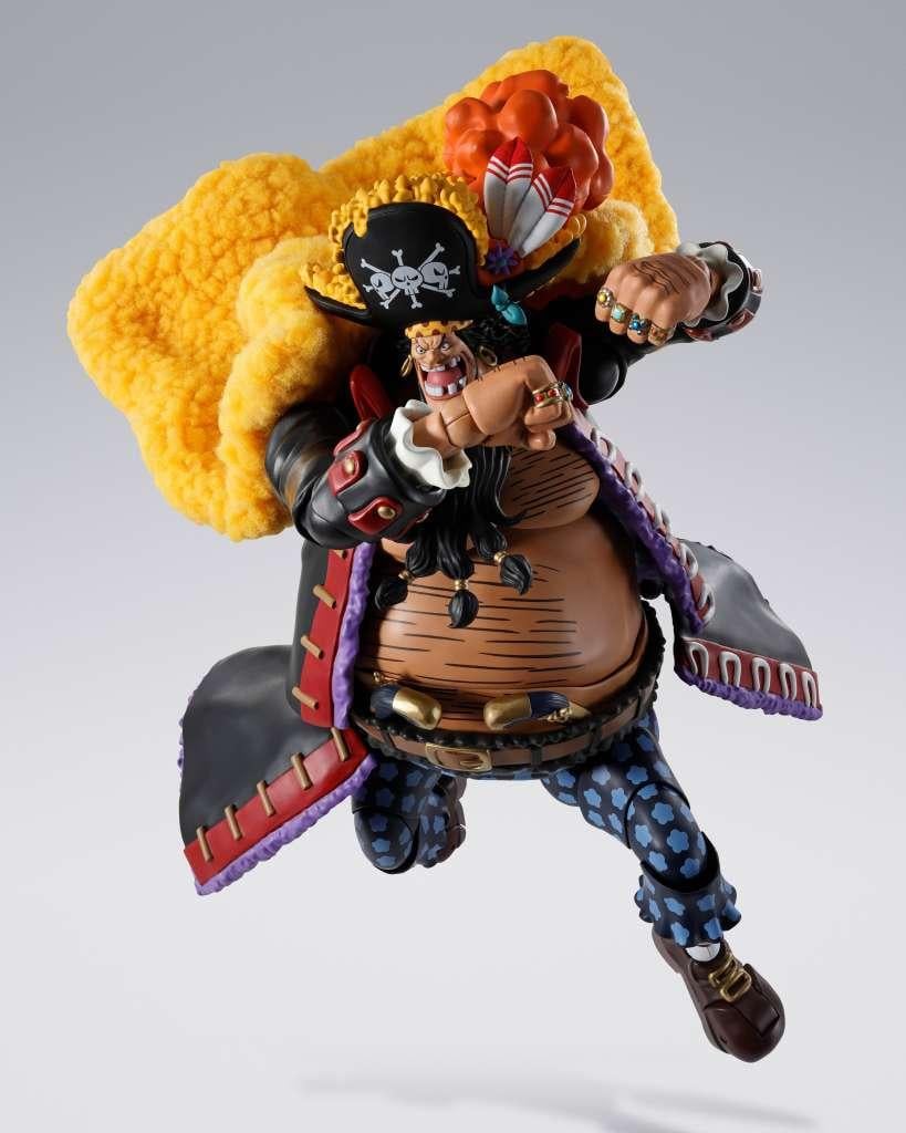 ONE PIECE -Marshall D. Teach "4 Emperors" -Figurine S.H. Figuarts 24cm