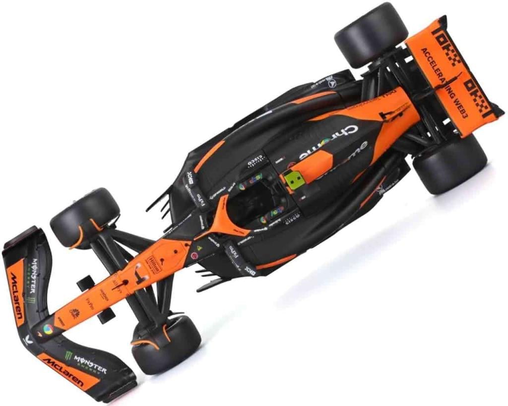 FORMULA 1 - F1 Mc Laren Mcl38 avec Norris - Model réduit 1/24