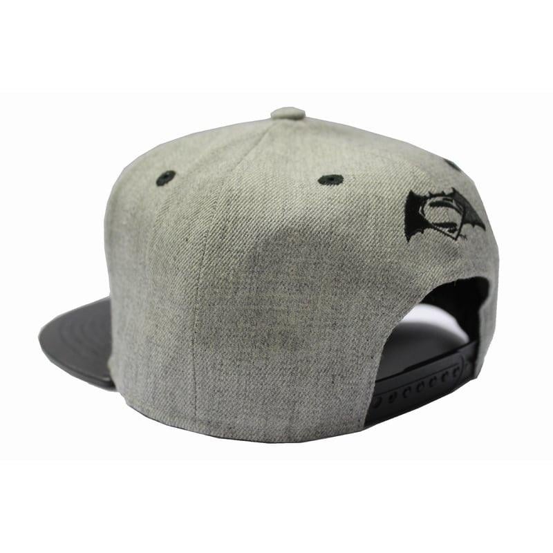 BATMAN vs SUPERMAN - Casquette Batman Logo