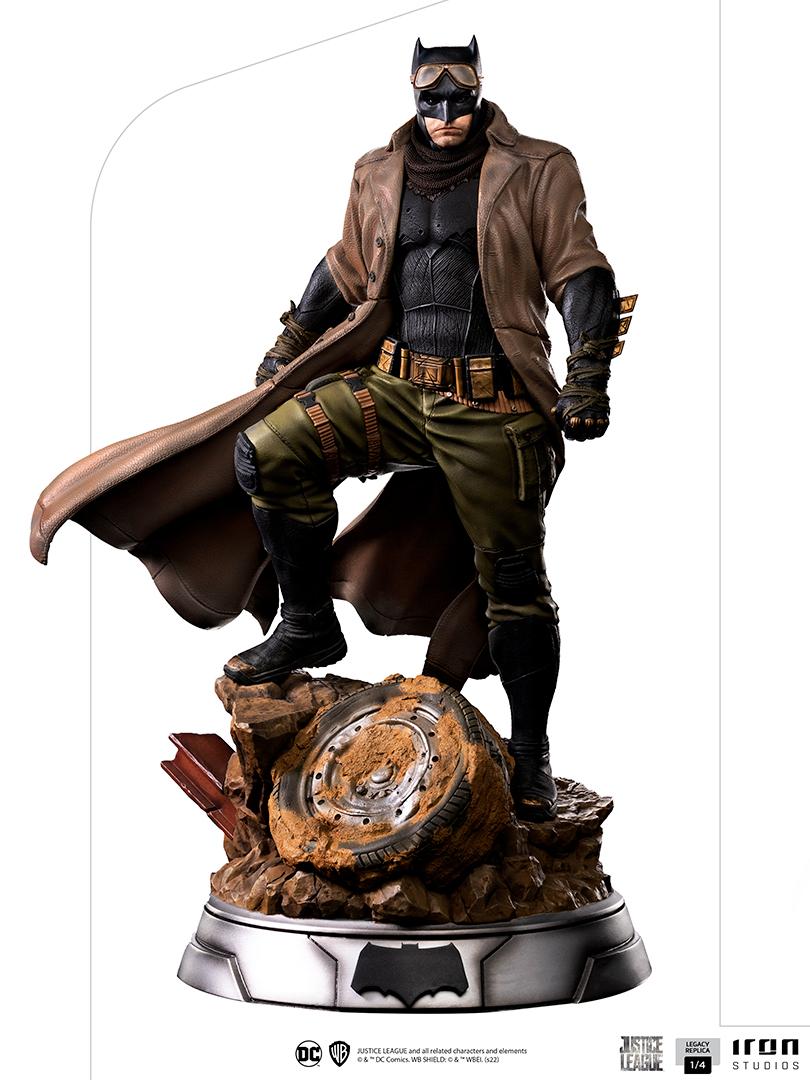 JUSTICE LEAGUE - Batman Knightmare - Statuette Legacy Replica 1/4 58cm