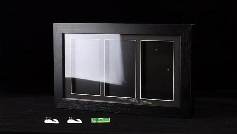 EVORETRO - Display Case for 3 Cards In Magnetic Case 1pc