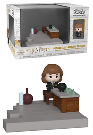 HARRY POTTER Anniversary -POP Mini Moments - Hermione Granger w/ Chase
