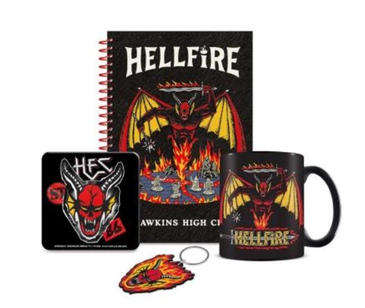 STRANGER THINGS - Bumper Gift Set -Mug, sous verre, Porte-clé & Carnet
