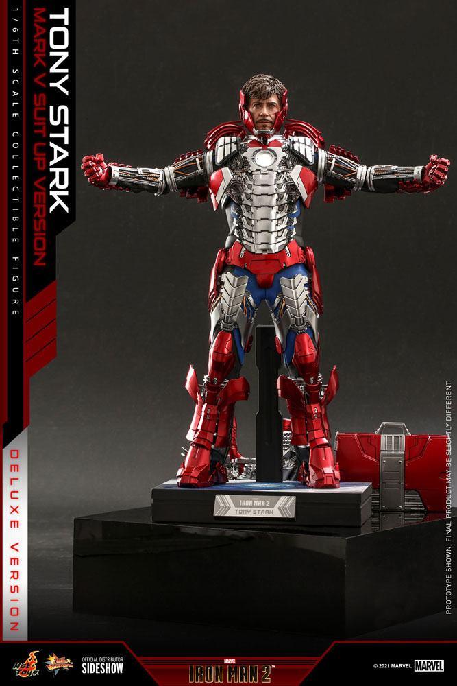 MARVEL - Tony Stark (Mark V Suit Up) Deluxe - Statuette articulée 31cm