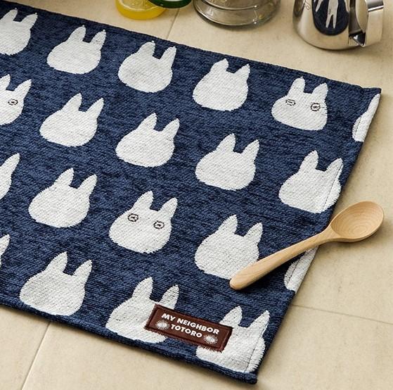 MON VOISIN TOTORO - Totoro Blanc - Dessous de Table 33x48cm