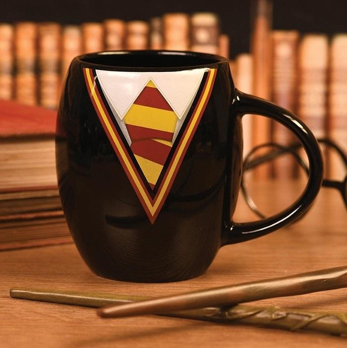 HARRY POTTER - Gryffindor Uniform - Mug oval 425ml