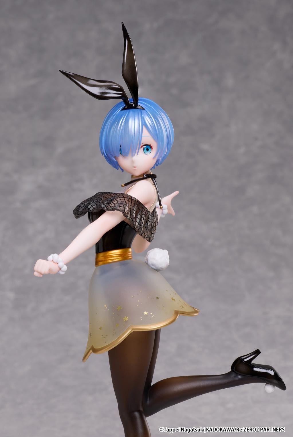 RE ZERO - Rem "Sweet Bunny" - Statuette 26cm