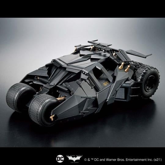 DC COMICS - Batman 1/35 Batmobile (Batman Begins) - Model Kit