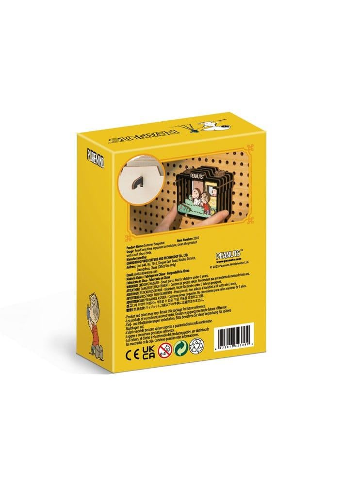 PEANUTS - Summer Snapshot - Wood Model Kit Theater