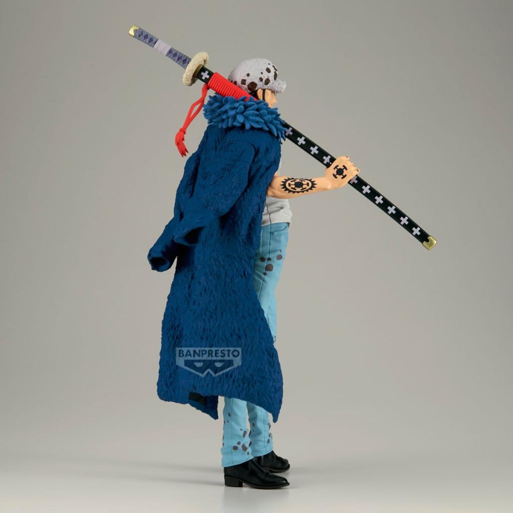 ONE PIECE - Trafalgar Law - Figurine Premium The Anime 31cm