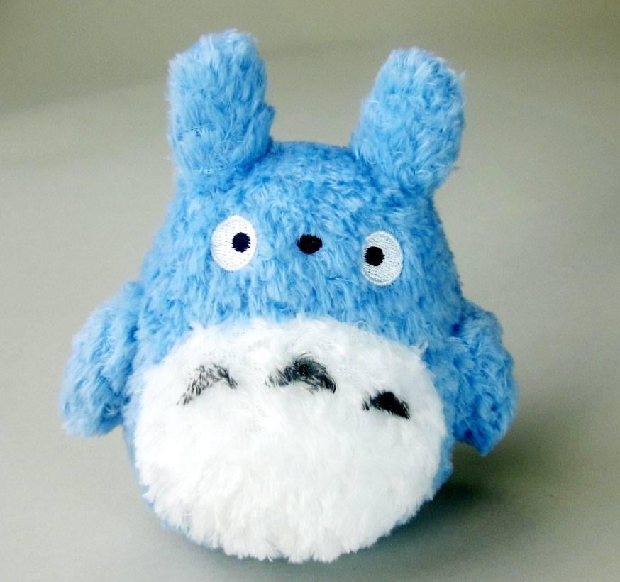 STUDIO GHIBLI - Peluche Fluffy Medium Totoro - 14cm