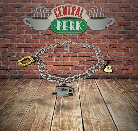 FRIENDS - Bracelet avec 3 Charmes - Edition Limitée