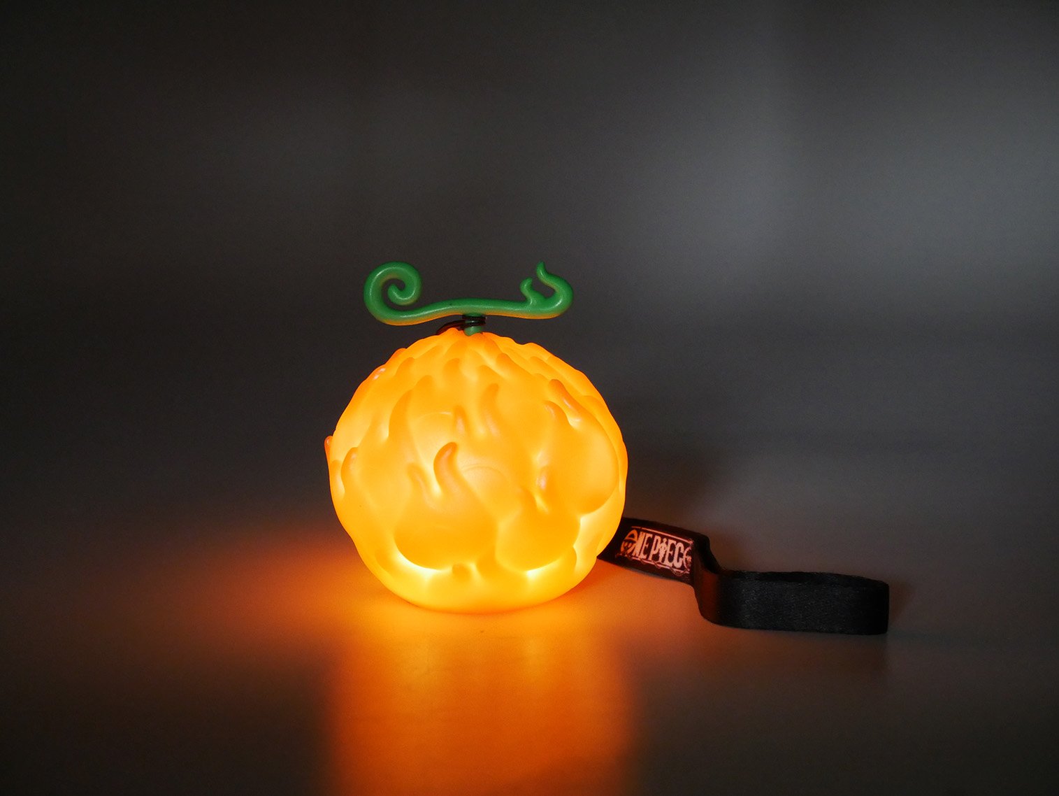 ONE PIECE - Flam Fruit - Lampe LED - 8 cm