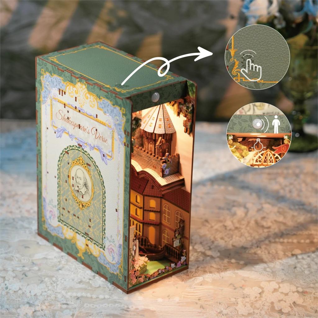 BOOK NOOK KIT - DIY- Les vers de Shakespeare - 212pcs + LED Light