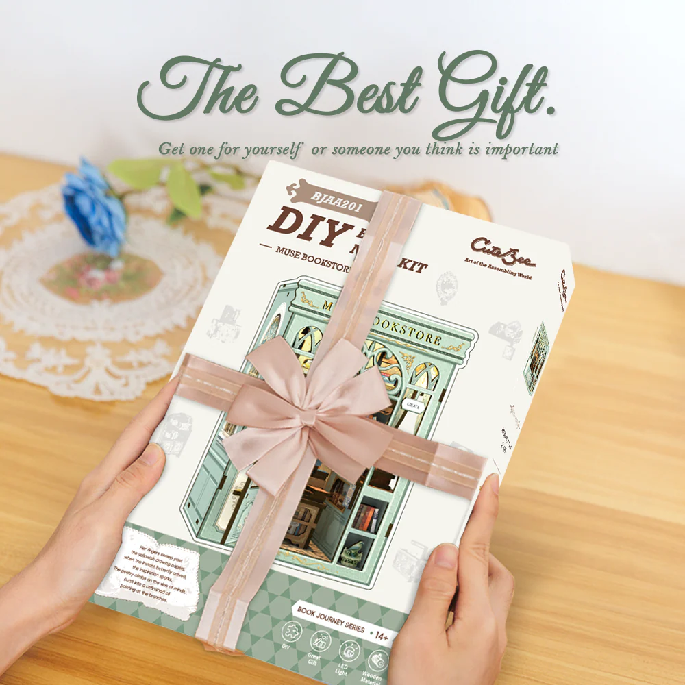 BOOK NOOK KIT - DIY- Librairie Muse - 201pc + LED Light