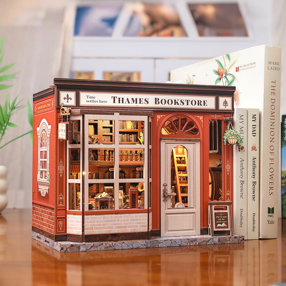 MINIATURE HOUSE - DIY- Librairie Thames - 343pc+Eclairage LED