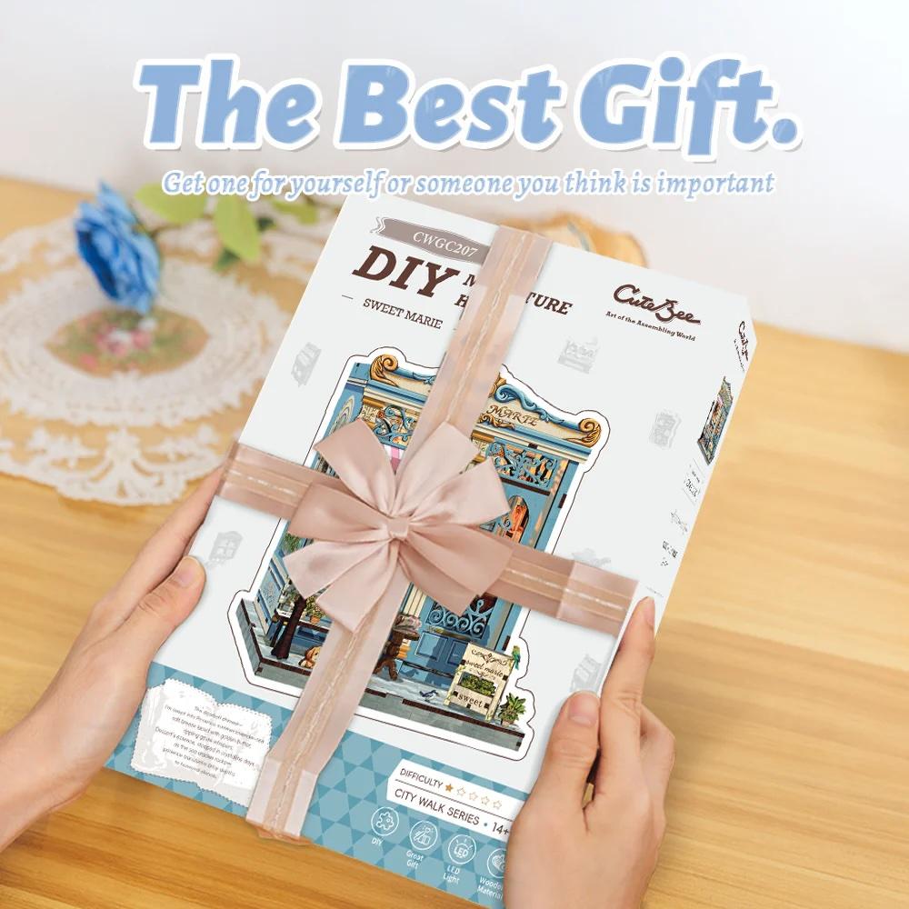 MINIATURE HOUSE - DIY- Sweet Marie - 242pc + Eclairage LED
