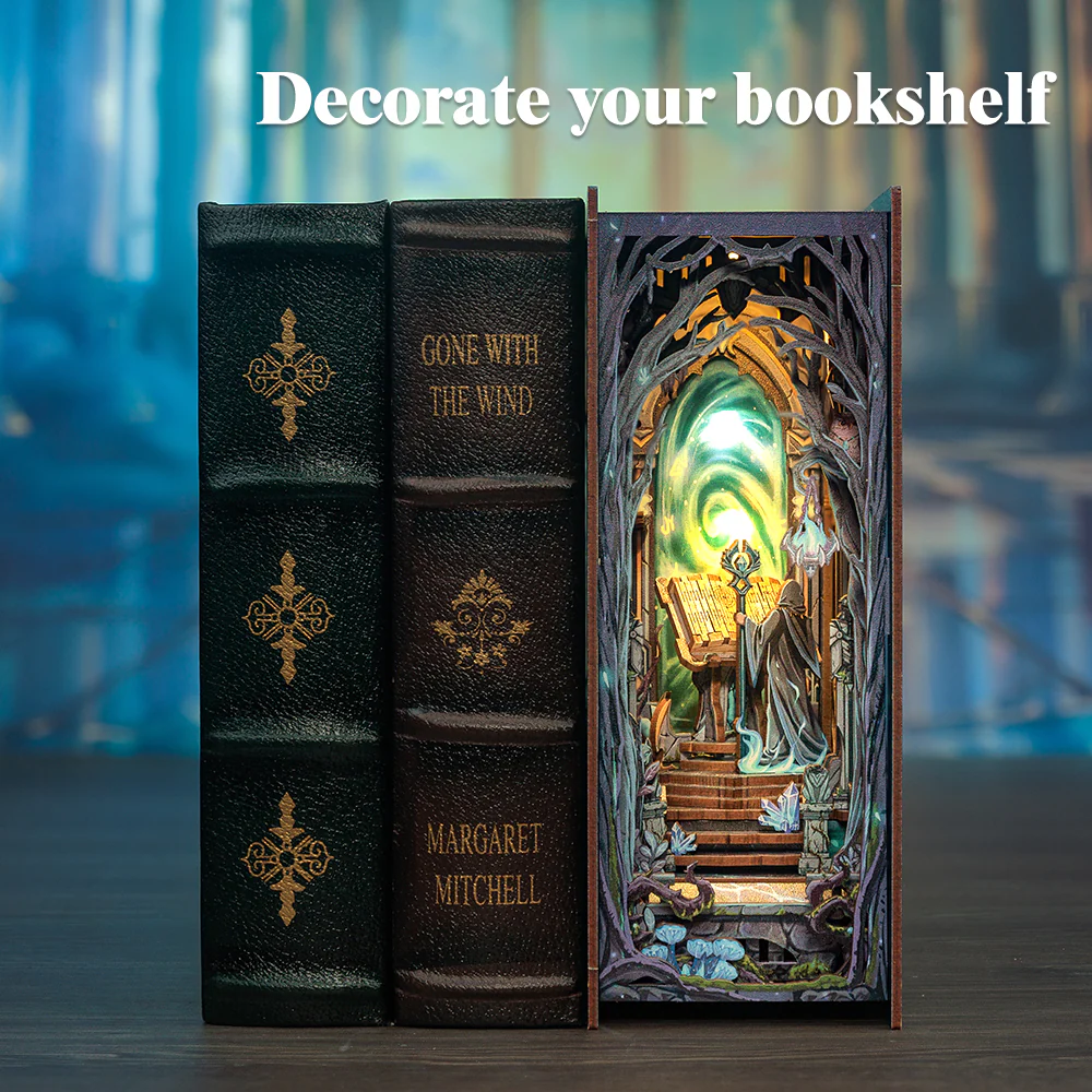BOOK NOOK KIT - DIY - La Porte des Merveilles - 107pc + Eclairage LED